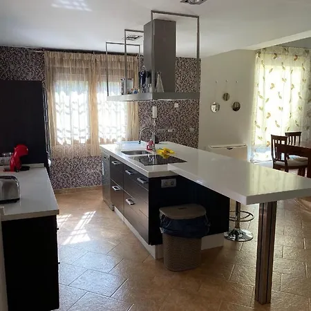 El Enreo Jaras -urbanizacion Jaras Córdoba